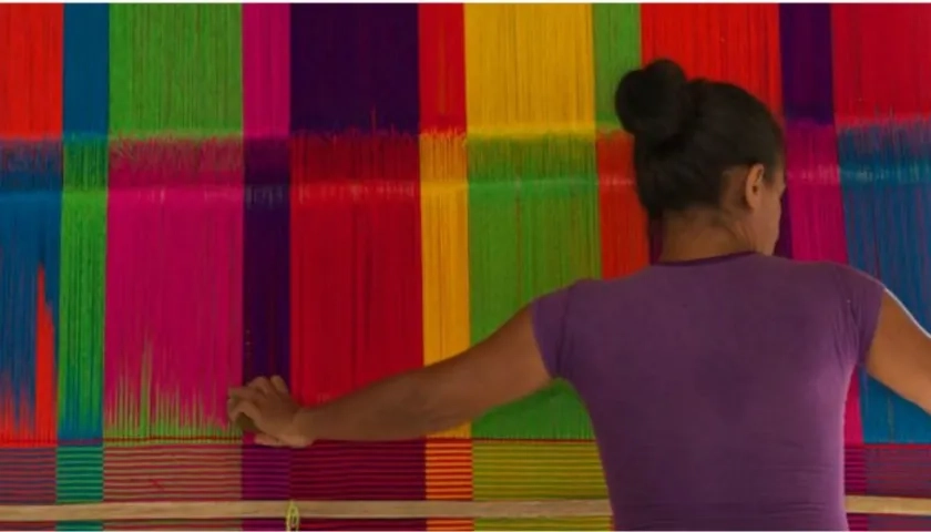 Mujer artesana de San Jacinto.