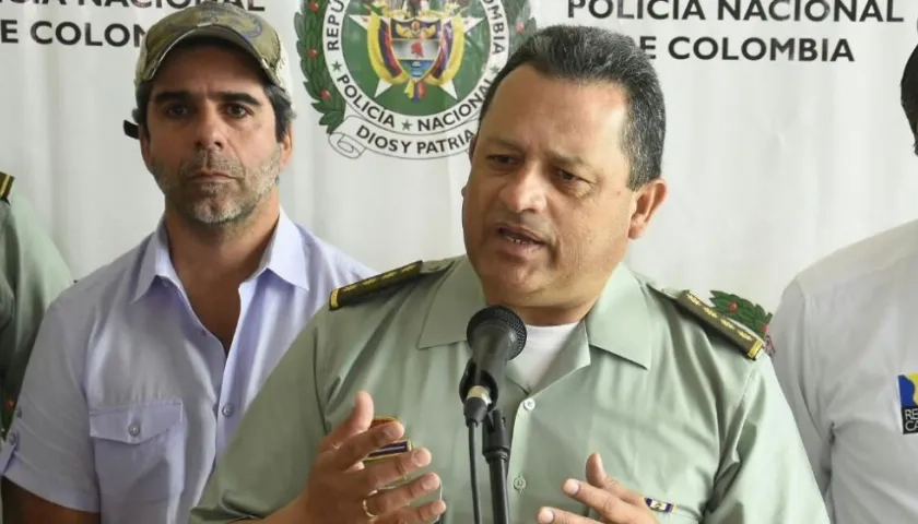 El General Nieto y el Alcalde Char durante la Cumbre de Generales.