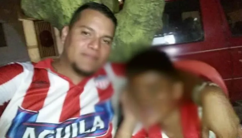 La pasión por el Junior une al padre y al hijo. Luis Miguel espera pasar Navidad con su pequeño en Barranquilla.