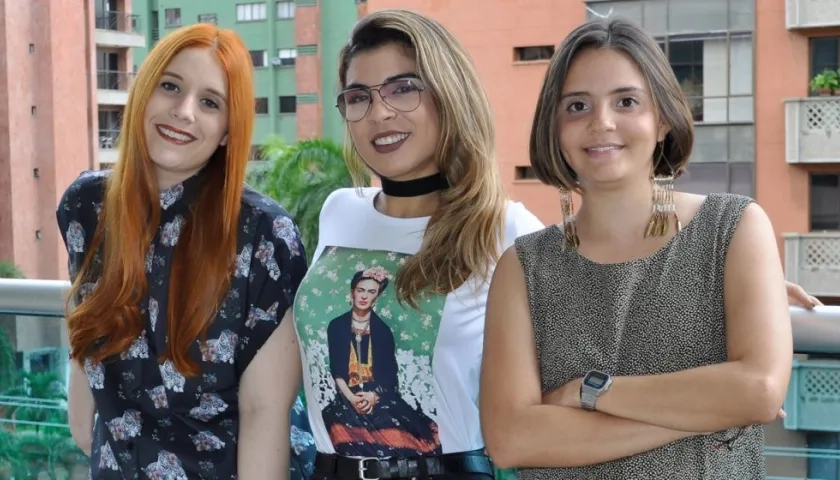 Las organizadoras Joan Velázquez, Laura Amador y Farah Diva.