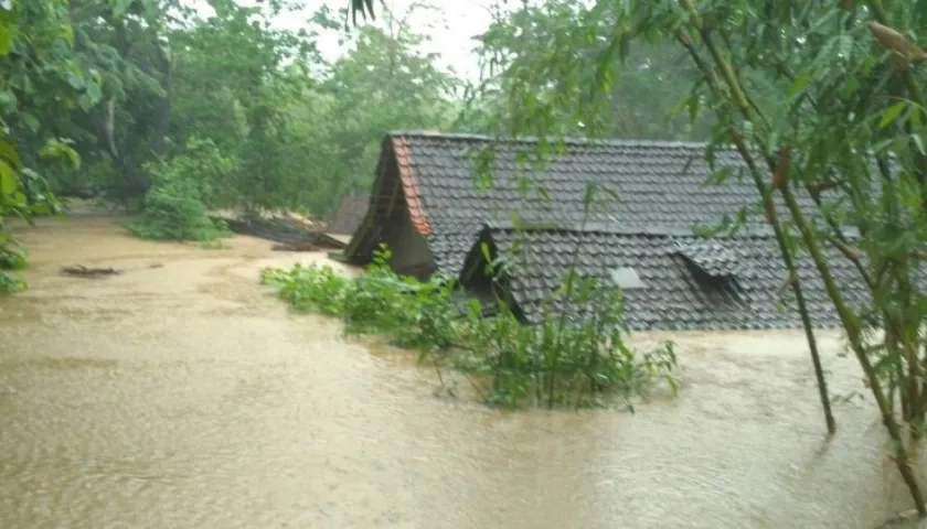 Las inundaciones y corrimientos de tierra afectan cada año a Indonesia.