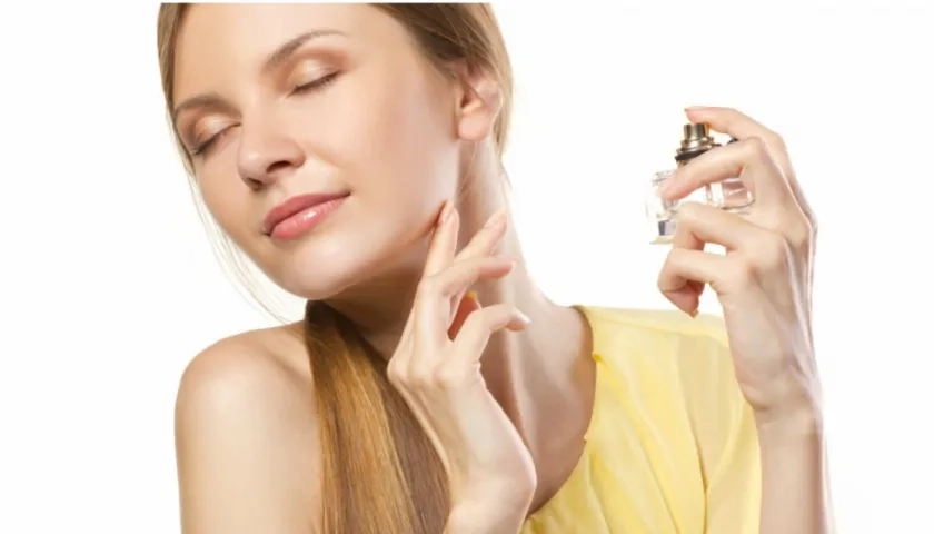 Expertos recomiendan mantener el perfume en un lugar fresco y oscuro.  