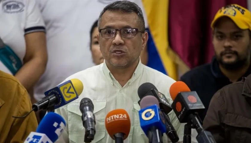 El mandatario provisional de la Alcaldía Metropolitana de Caracas, el opositor Alí Mansour.