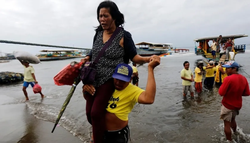 El servicio meteorológico local klevó hoy la alerta por la tormenta enTembin