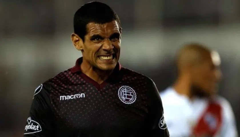 El delantero argentino José Sand.