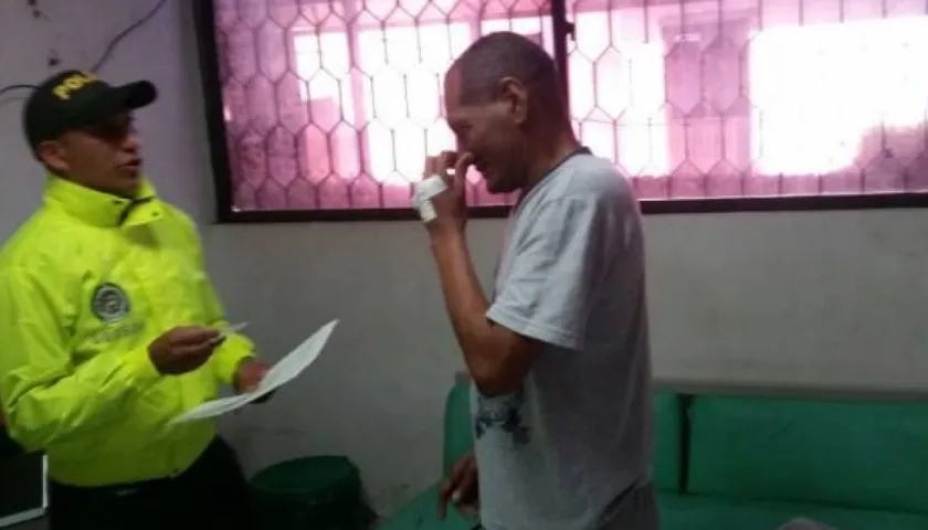 Antonio Roa, alcalde de Luruaco, cuando era capturado.