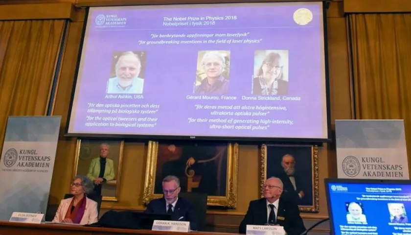 Ashkin, Moureau y Strickland, ganadores del Nobel de Física en 2019.