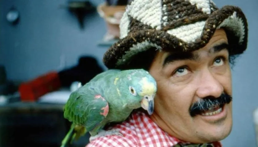 El actor Héctor Ulloa en su papel de 'Don Chinche'.