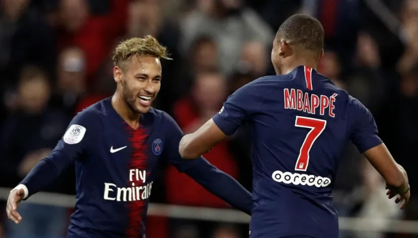 Neymar y Mbappe, figuras del PSG. 