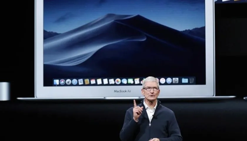  El consejero delegado de Apple, Tim Cook, ofrece un discurso durante un evento en la Brooklyn Academy of Music en Nueva York (Estados Unidos).