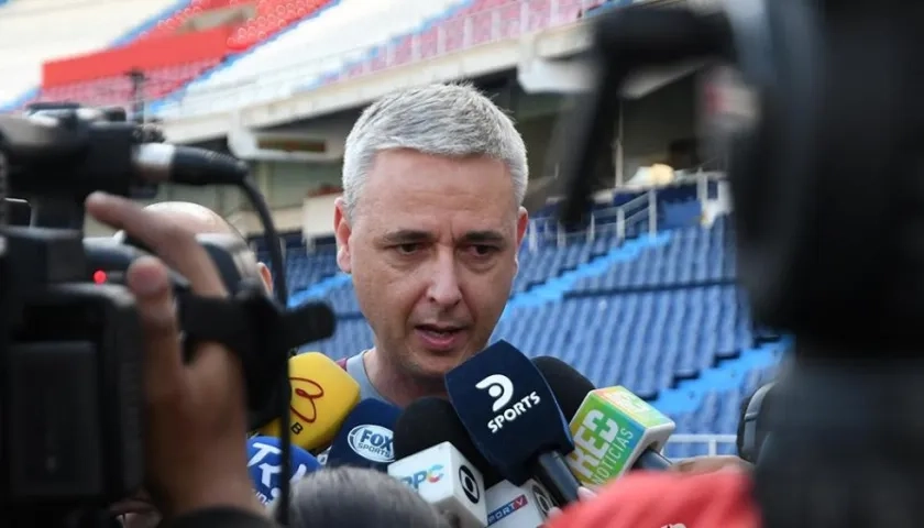 El entrenador del Atlético Paranaense, Tiago Nunes.