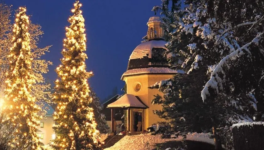 Pequeña iglesia de la localidad de Oberndorf, cerca de Salzburgo.