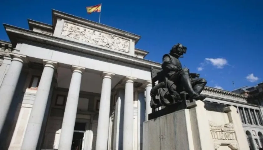 Fachada del Museo El Prado, en España.