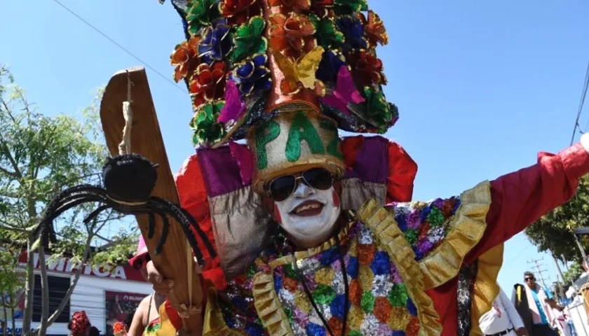 El congo presente en la Vía 40.