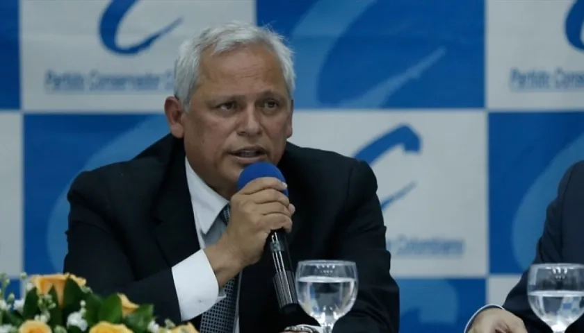 Hernán Andrade, presidente del Partido Conservador.