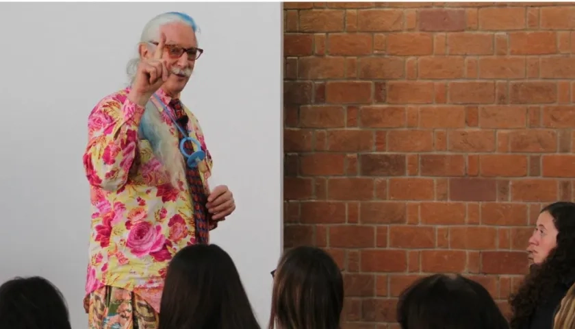 Patch Adams.