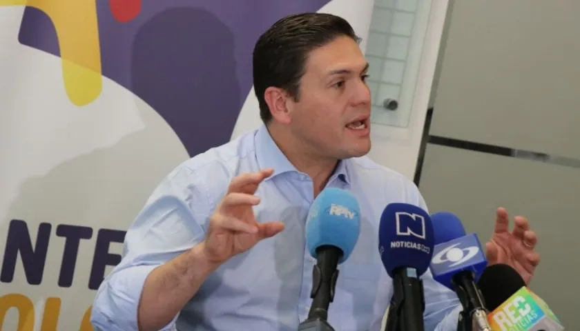 Juan Carlos Pinzón, candidato presidencial por el movimiento ciudadano Ante todo Colombia.