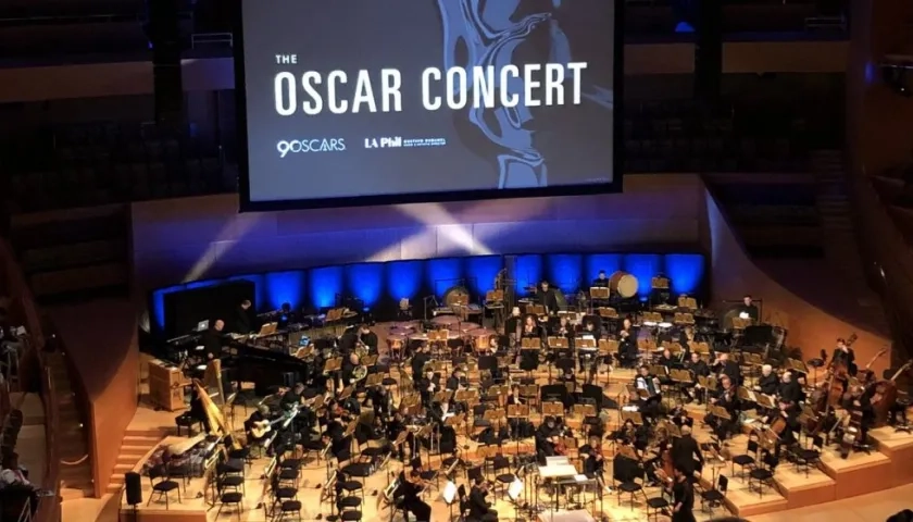 La orquesta filarmónica de Los Ángeles interpretó las bandas sonoras que compiten por el Óscar.