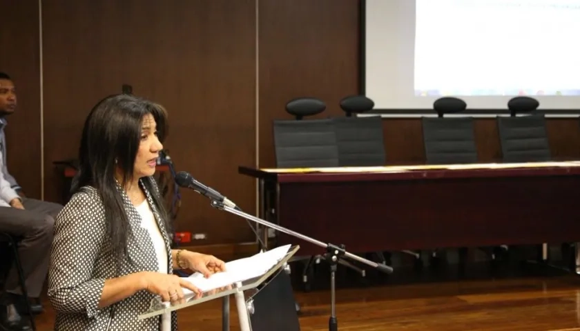 Idayris Yolima Carrillo, presidenta reglamentaria del CNE.