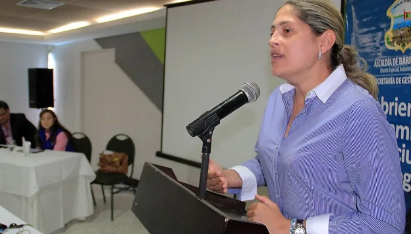 Alma Solano, secretaria de Salud del Distrito.