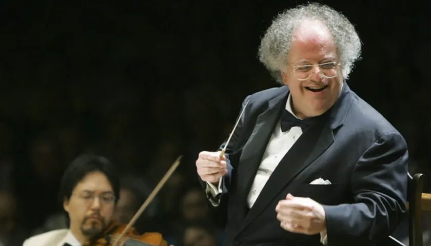El director James Levine.