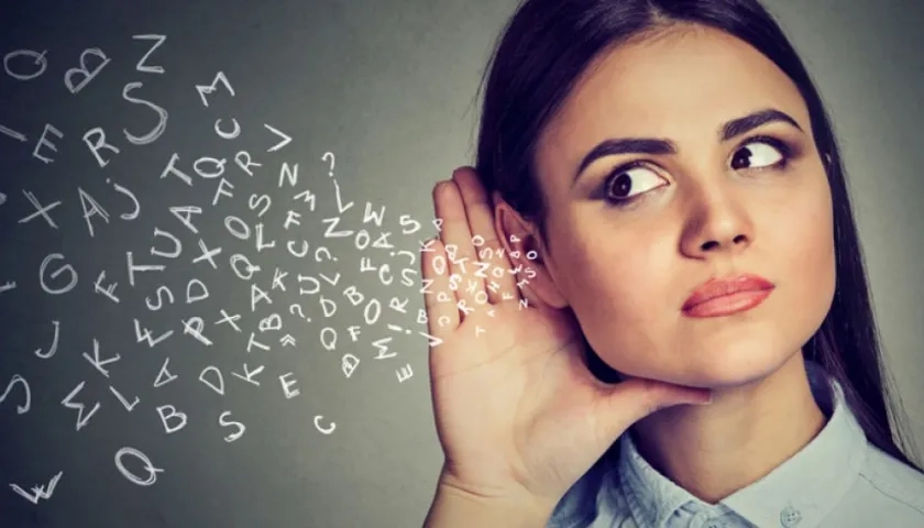 Funciona mucho mejor el oído cuando nos movemos.