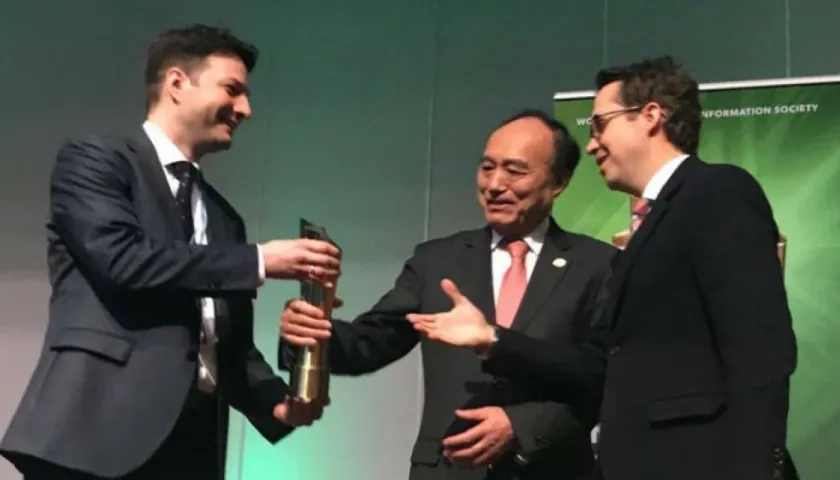 La iniciativa Ciudadanía Digital ganó el premio en la categoría “Construcción de Capacidades”, entre 47 proyectos a nivel mundial, por promover tecnologías para el desarrollo.