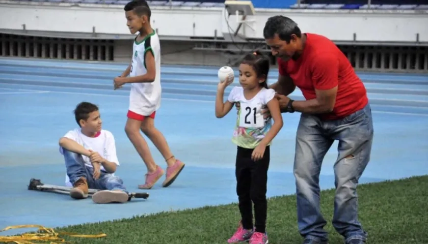 Festival de atletismo incluyente. 