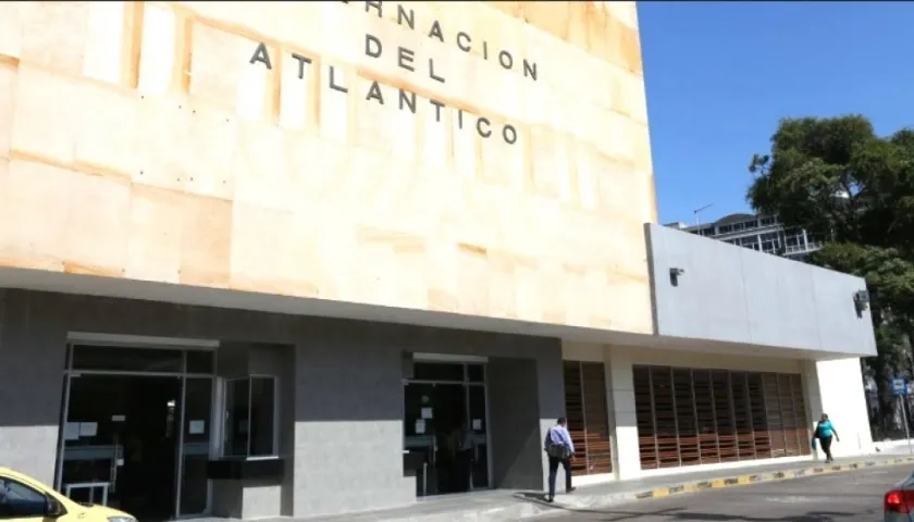 Las oficinas de la Gobernación quedaron cerradas por 'vacaciones santas'.