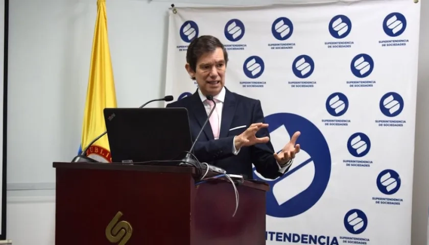 Francisco Reyes Villamizar, Superintendente de Sociedades.