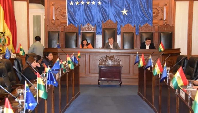 Senado de Bolivia expidió comunicado frente al hecho.