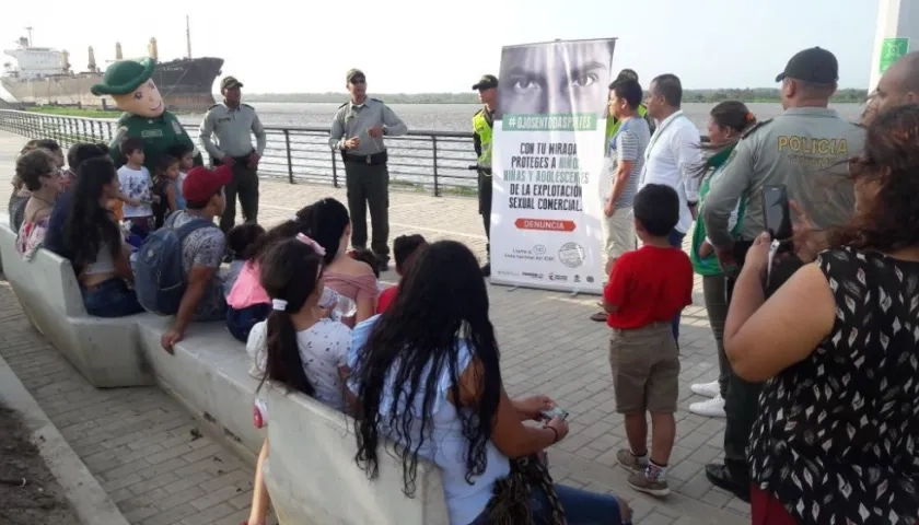Actividades en el Malecón Puerta de Oro.
