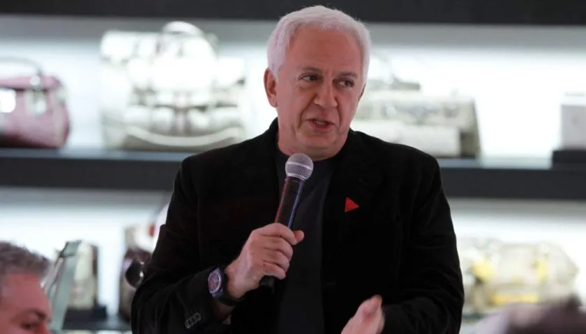 Paul Marciano, ejecutivo de la compañía Guess.