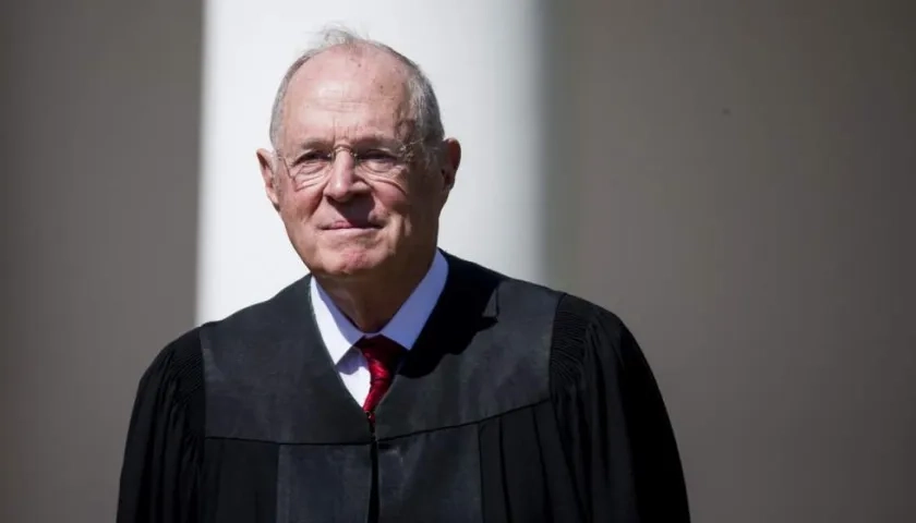 El juez Anthony Kennedy, la voz centrista del Tribunal Supremo de EE.UU.