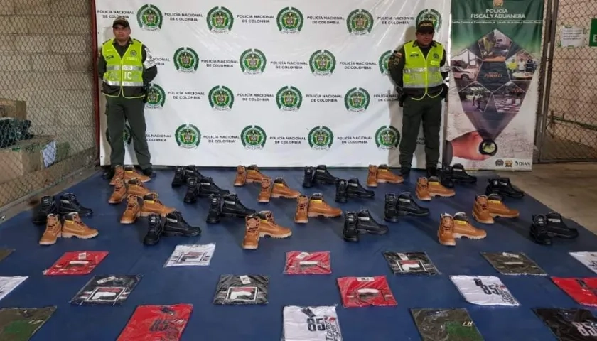 Mercancía de contrabando decomisada.