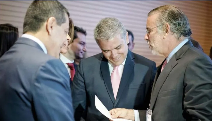 Presidente Iván Duque con los gobernadores del Atlántico y Bolívar.