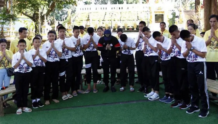 Momento del emotivo acto. 