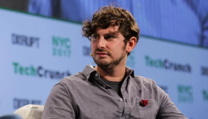 Josh Constine, especialista en tecnología e interacciones.