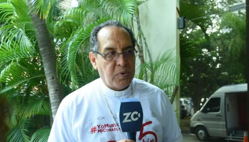 Monseñor Pablo Emiro Salas. 