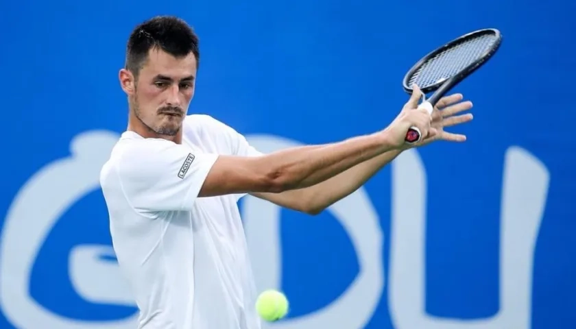 El australiano Bernard Tomic en acción del partido. 