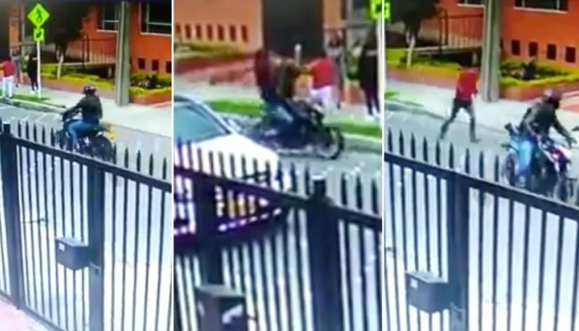 El delincuente pasó, al rato se devolvió para robar al equipo periodístico.