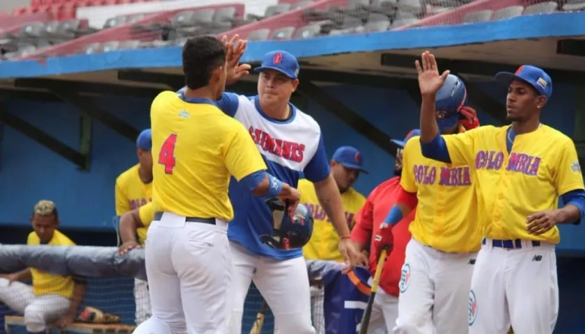 Caimanes se llevaron este lunes su primer triunfo del torneo. 