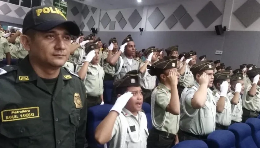 Estudiantes en la ceremonia.