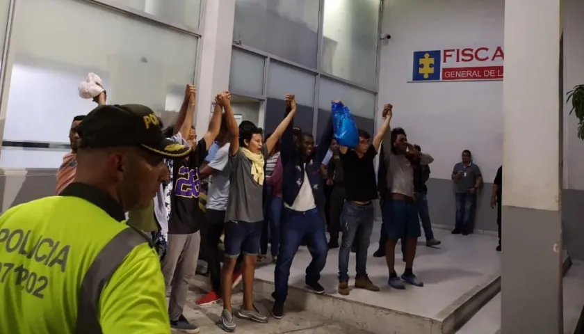 Estudiantes en libertad.