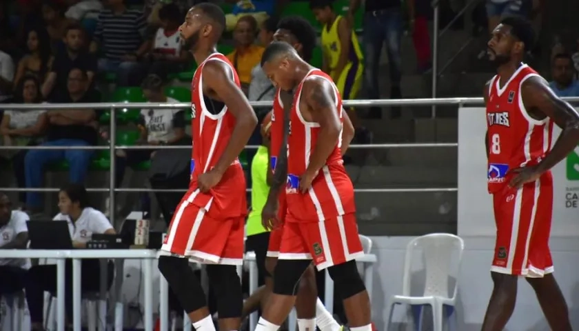 Tristeza en los locales tras la derrota.