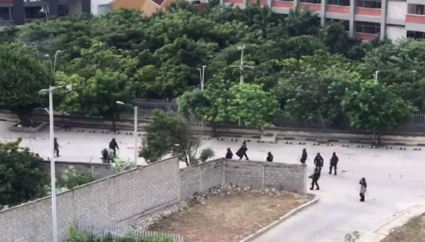 Imagen de los hechos registrados en Uniatlántico.