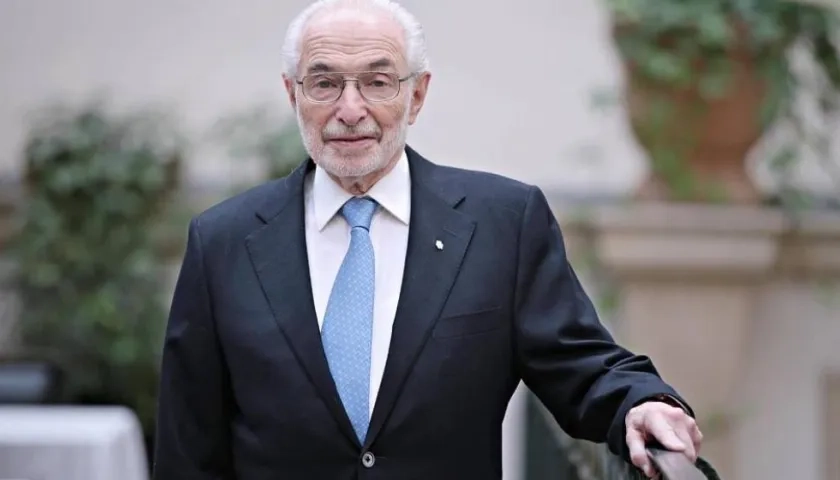 Joseph Schatzker, cirujano ortopedista canadiense, autor del sistema de clasificación de Schatzker.