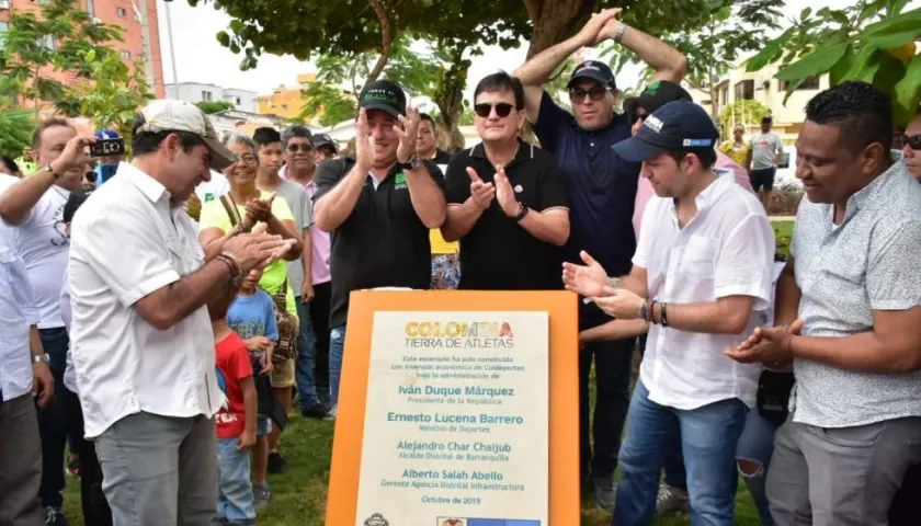 El Alcalde Alejandro Char y el ministro de Deportes, Ernesto Lucena.