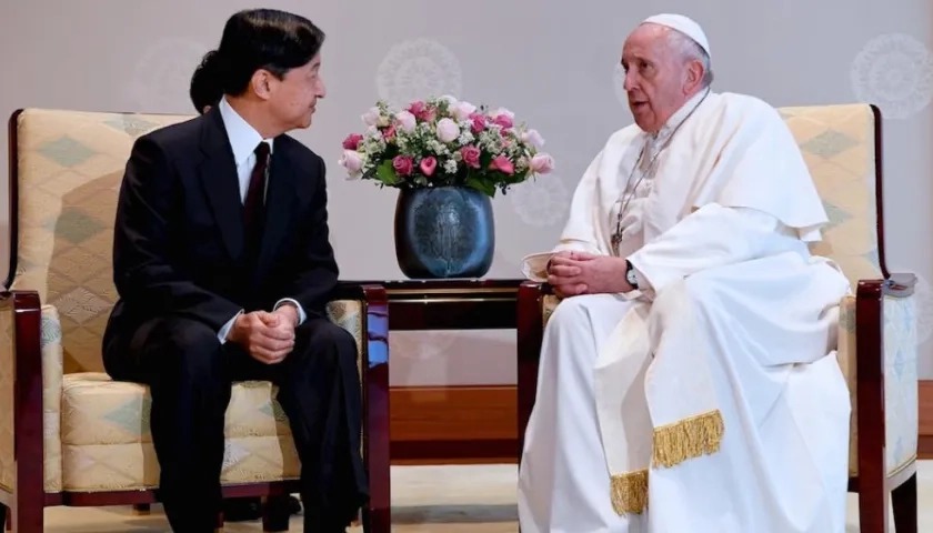 El Papa Francisco con el Emperador Naruhito.