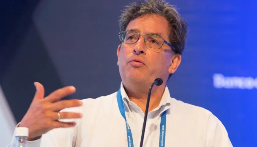 Alberto Carrasquilla, ministro de Hacienda.